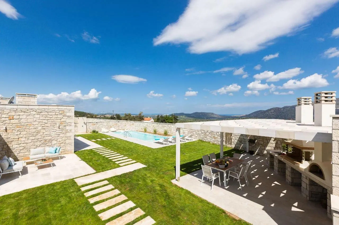 Thalmargia Villas, Ultimate Peace & Privacy, By Thinkvilla Ретимно